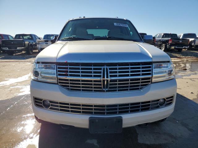 5LMFU28577LJ00432 - 2007 LINCOLN NAVIGATOR WHITE photo 5