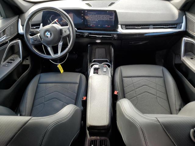 WBX73EF07P5W43889 - 2023 BMW X1 XDRIVE28I SILVER photo 8