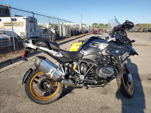 WB10M0303P6H61368 - 2023 BMW R 1250 GS GRAY photo 1