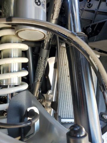 WB10M0303P6H61368 - 2023 BMW R 1250 GS GRAY photo 9