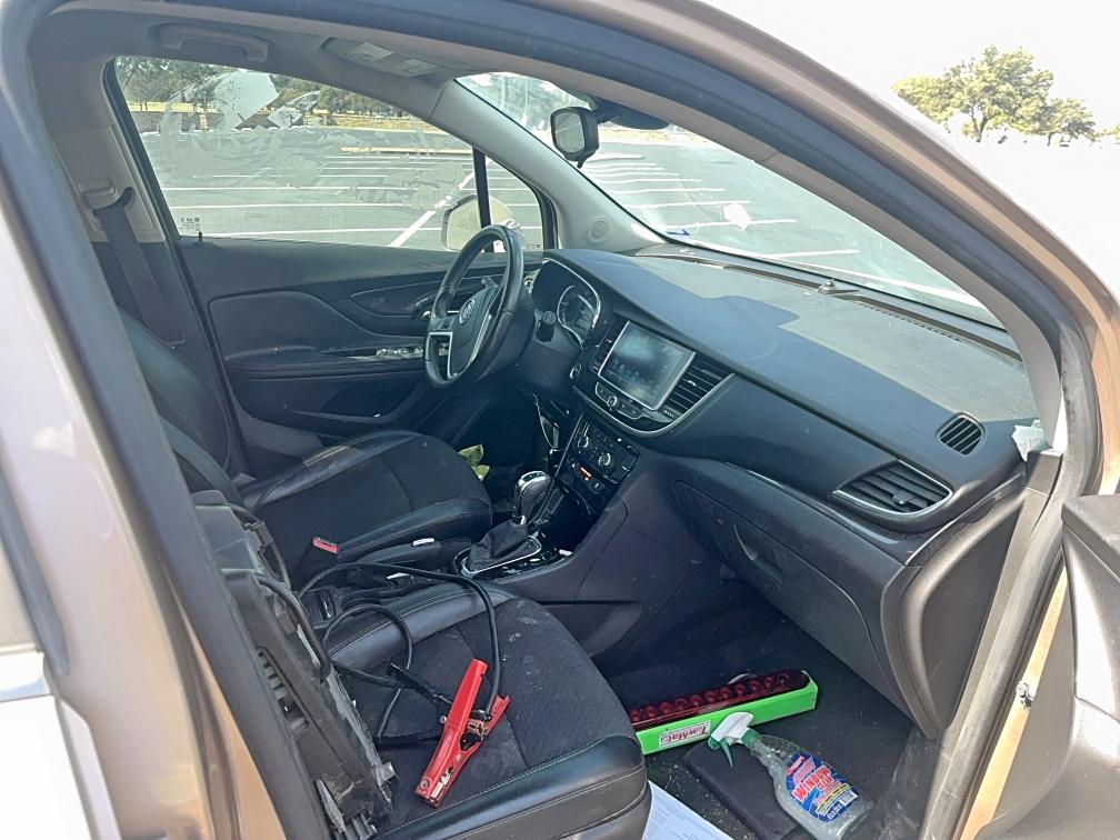 KL4CJASB0KB870718 - 2019 BUICK ENCORE PREFERRED Krem foto 5