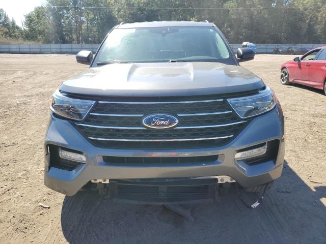 1FMSK7DHXNGB20782 - 2022 FORD EXPLORER XLT ნაცრისფერი ფოტო 5