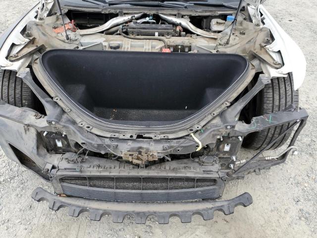 5YJSA1E28GF139651 - 2016 TESLA MODEL S Սև լուսանկար 11