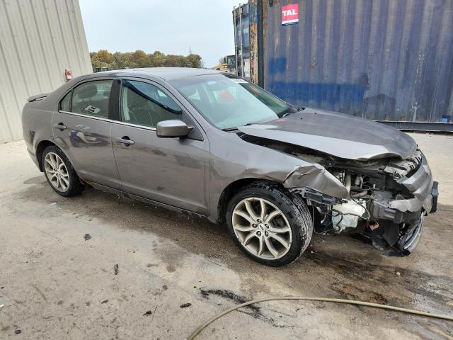 3FAHP0HG4CR104243 - 2012 FORD FUSION SE GRAY photo 4