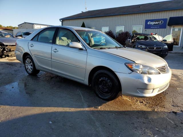 4T1BE32K26U704126 - 2006 TOYOTA CAMRY LE SILVER photo 4
