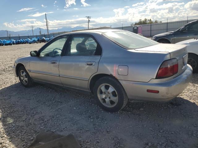 1HGCD5604VA147074 - 1997 HONDA ACCORD SE SILVER photo 2