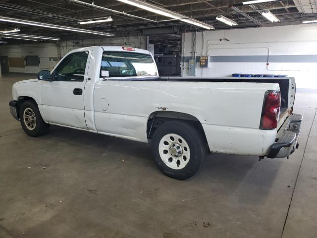 1GCEC14X95Z233615 - 2005 CHEVROLET SILVERADO C1500 WHITE photo 2