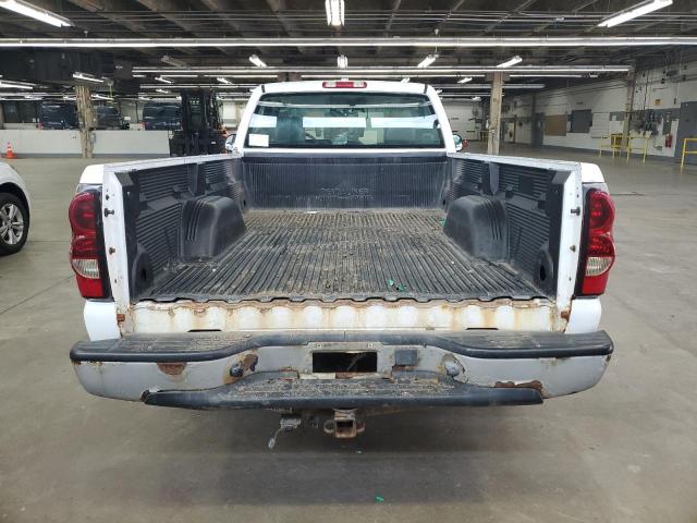1GCEC14X95Z233615 - 2005 CHEVROLET SILVERADO C1500 WHITE photo 6