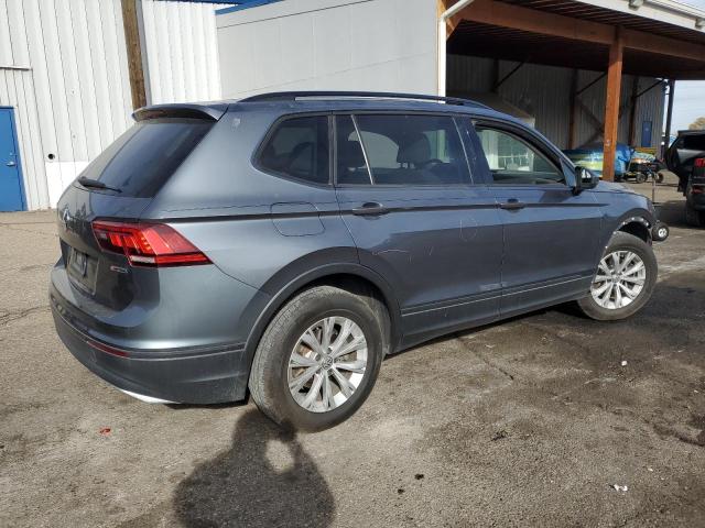 3VV0B7AX4KM097607 - 2019 VOLKSWAGEN TIGUAN S Մոխրագույն լուսանկար 3