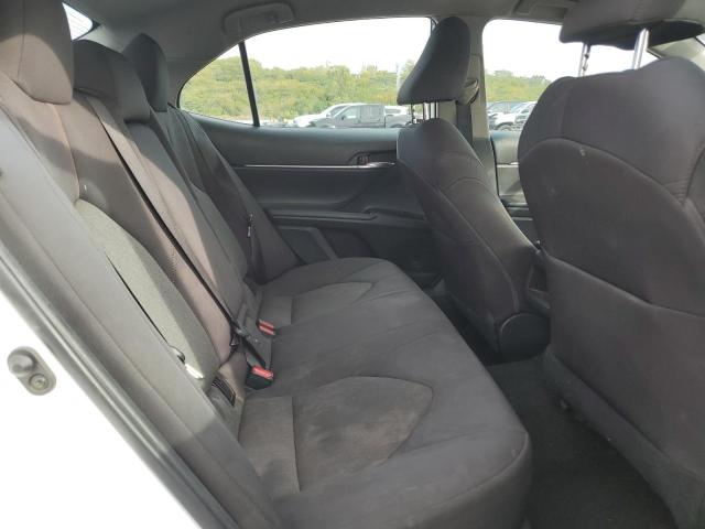 4T1C11AK8LU305724 - 2020 TOYOTA CAMRY LE თეთრი ფოტო 10