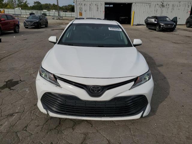 4T1C11AK8LU305724 - 2020 TOYOTA CAMRY LE თეთრი ფოტო 5