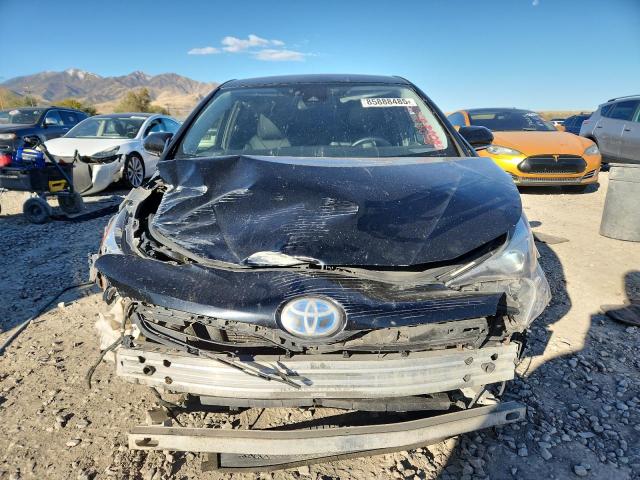 JTDKARFU5G3005207 - 2016 TOYOTA PRIUS BLACK photo 5
