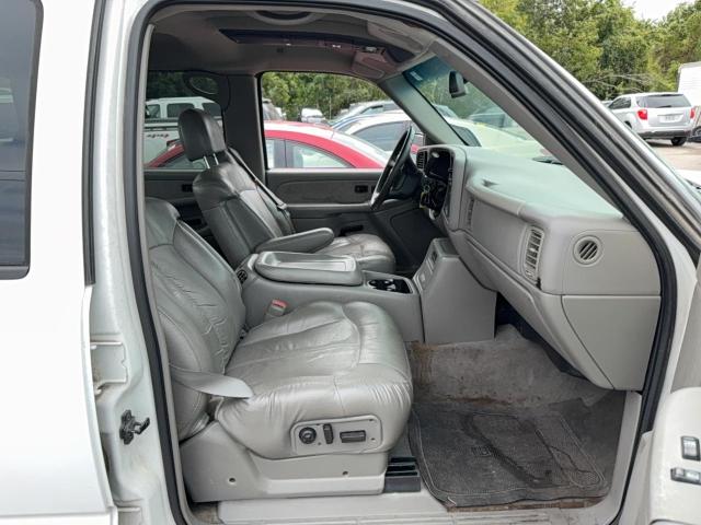 1GCHC23171F166265 - 2001 CHEVROLET SILVERADO C2500 HEAVY DUTY WHITE photo 5