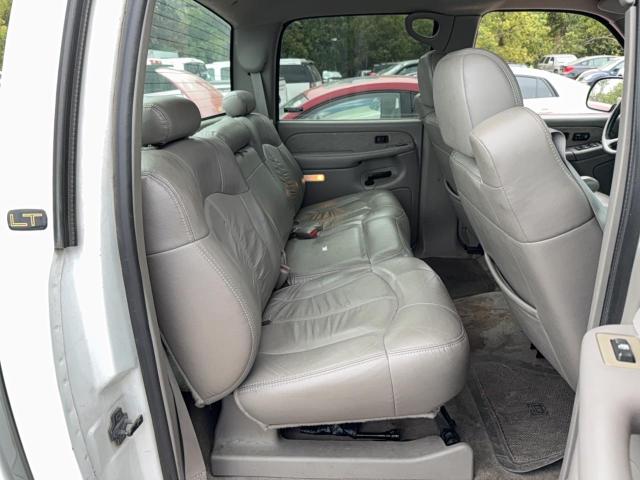 1GCHC23171F166265 - 2001 CHEVROLET SILVERADO C2500 HEAVY DUTY WHITE photo 6