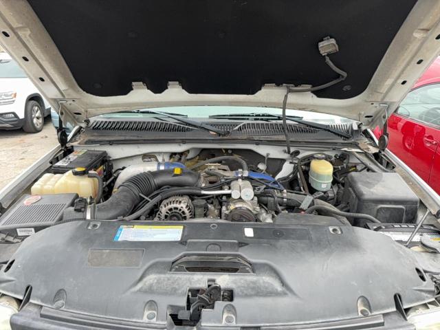 1GCHC23171F166265 - 2001 CHEVROLET SILVERADO C2500 HEAVY DUTY WHITE photo 7