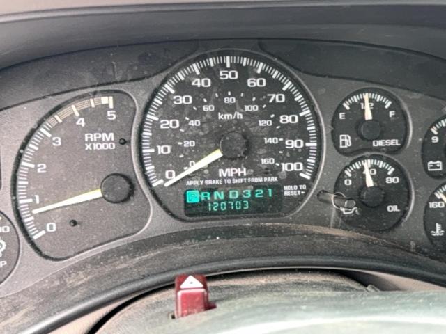 1GCHC23171F166265 - 2001 CHEVROLET SILVERADO C2500 HEAVY DUTY WHITE photo 8