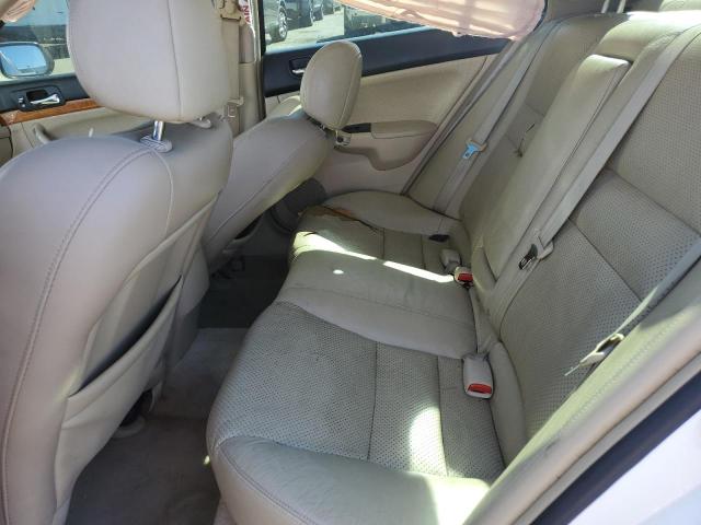 JH4CL96905C022387 - 2005 ACURA TSX WHITE photo 10