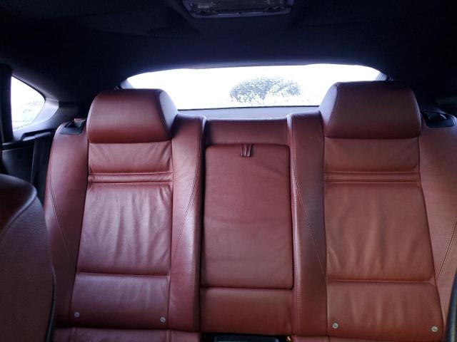 5UXFG8C55BLZ96617 - 2011 BMW X6 XDRIVE50I WHITE photo 10