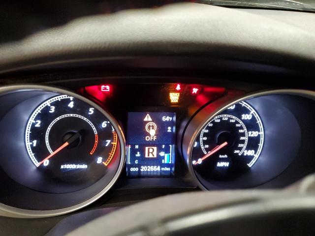 JA4AP4AU7BZ019131 - 2011 MITSUBISHI OUTLANDER SE WHITE photo 9