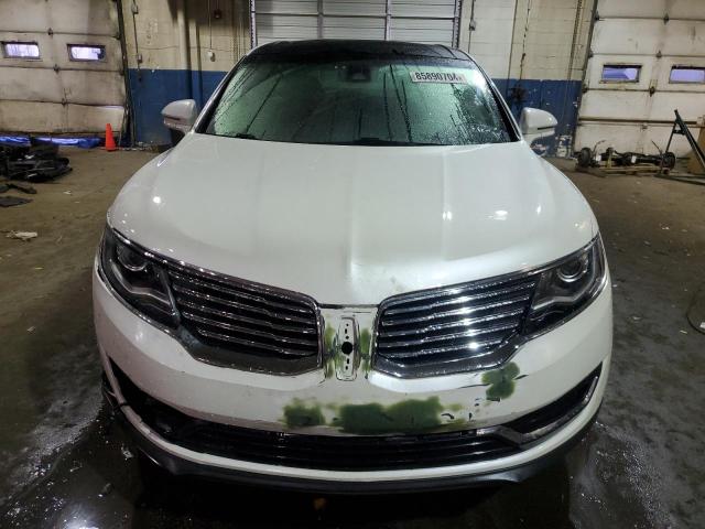 2LMTJ8LP4GBL89140 - 2016 LINCOLN MKX RESERVE Սպիտակ լուսանկար 5