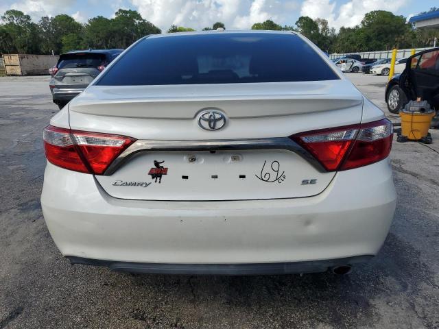 4T1BF1FKXHU450003 - 2017 TOYOTA CAMRY LE თეთრი ფოტო 6