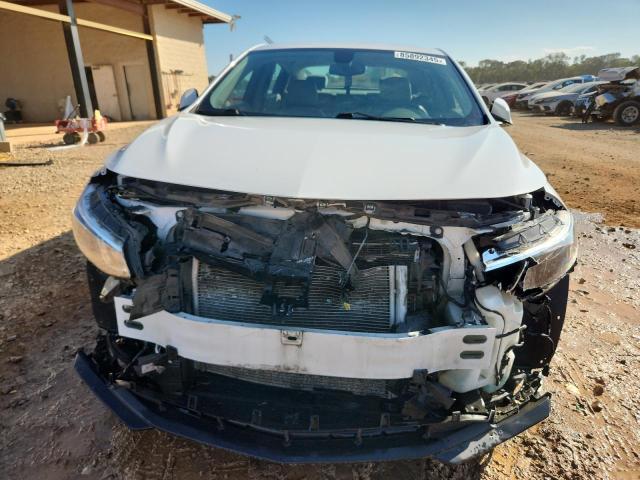 1G1ZE5ST4GF330561 - 2016 CHEVROLET MALIBU LT WHITE photo 5