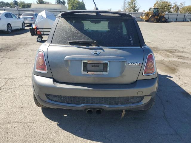 WMWMF7C5XATZ72833 - 2010 MINI COOPER S GRAY photo 6