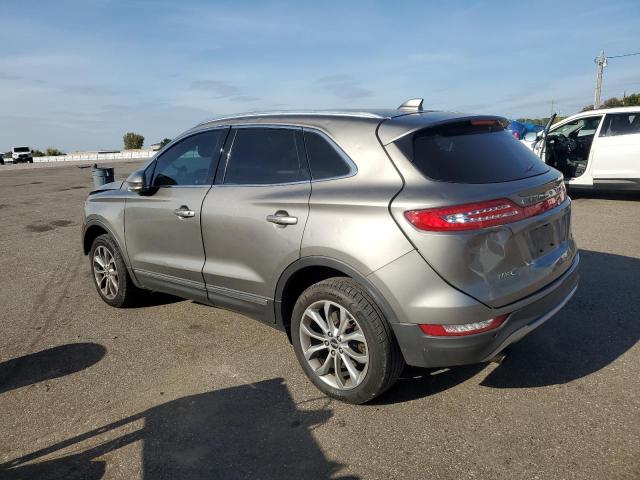 5LMCJ2C93GUJ31922 - 2016 LINCOLN MKC SELECT GRAY photo 2