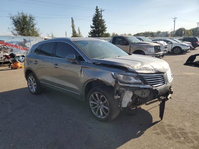 5LMCJ2C93GUJ31922 - 2016 LINCOLN MKC SELECT GRAY photo 4