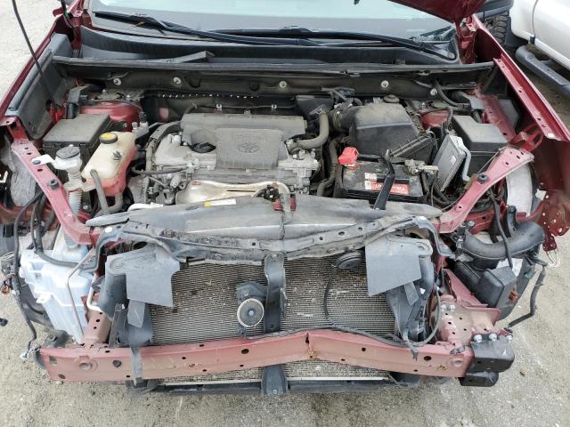 2T3ZFREV8JW425025 - 2018 TOYOTA RAV4 LE Bordeaux photo 12