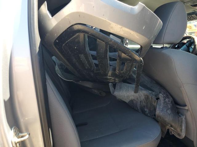 5TFAX5GN0JX121876 - 2018 TOYOTA TACOMA DOUBLE CAB فضي صورة 12