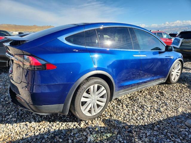 5YJXCAE29GF006932 - 2016 TESLA MODEL X 蓝色 照片 3
