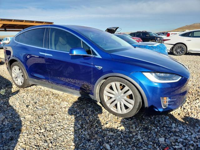 5YJXCAE29GF006932 - 2016 TESLA MODEL X 蓝色 照片 4