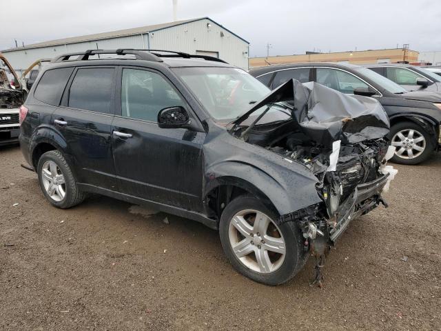 JF2SH6CC9AH700985 - 2010 SUBARU FORESTER 2.5X PREMIUM შავი ფოტო 4