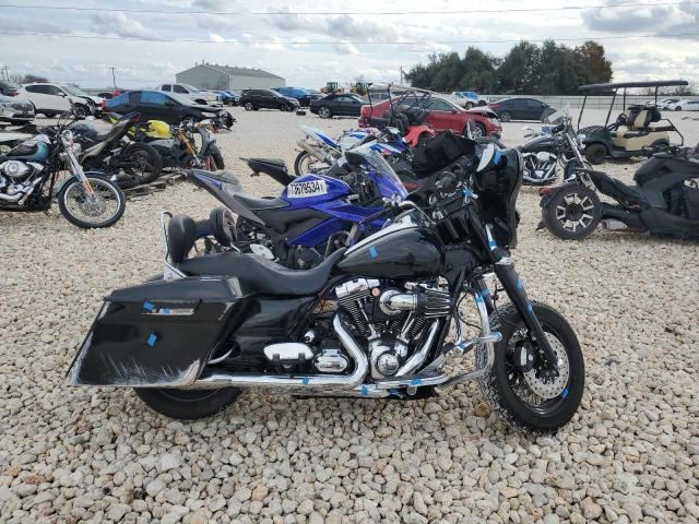 2009 HARLEY-DAVIDSON FLHX, 