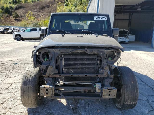 1C4AJWAGXDL704002 - 2013 JEEP WRANGLER SPORT BLACK photo 5