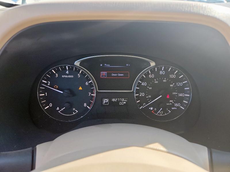 5N1AR2MN2EC641468 - 2014 NISSAN PATHFINDER S WHITE photo 9