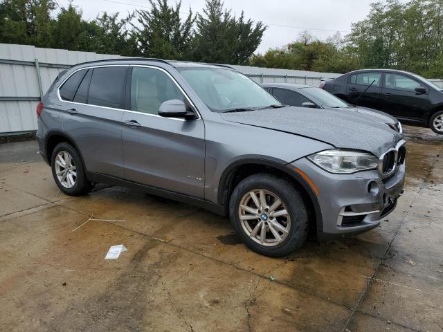 5UXKR0C58F0K56951 - 2015 BMW X5 XDRIVE35I GRAY photo 4