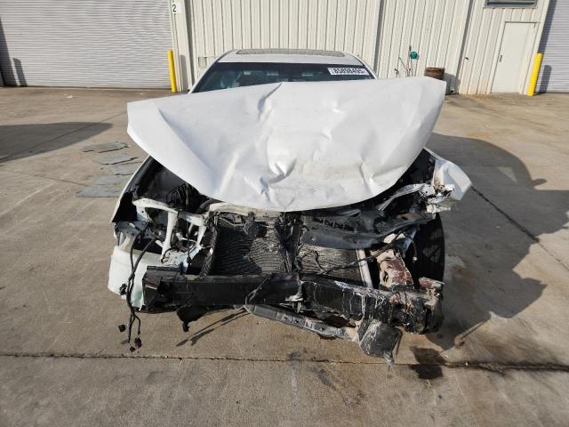 4T1BF1FK2HU776622 - 2017 TOYOTA CAMRY LE WHITE photo 5