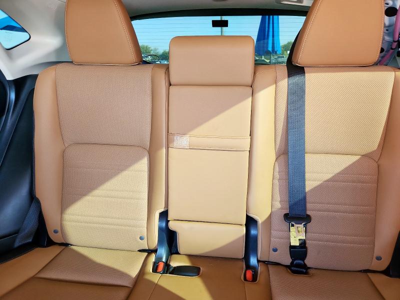 JTJYARBZ9J2113206 - 2018 LEXUS NX 300 BASE თეთრი ფოტო 10