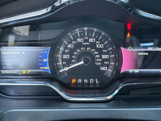 2LMHJ5NK0FBL03293 - 2015 LINCOLN MKT BLACK photo 8