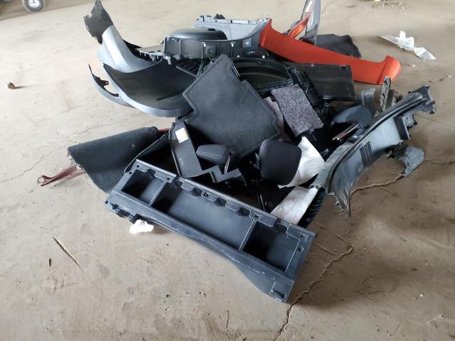 JTMZFREV7FJ049021 - 2015 TOYOTA RAV4 LE 橙色 照片 13