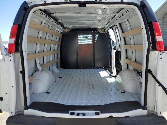 1GCWGAFP4S1175820 - 2025 CHEVROLET EXPRESS G2 WHITE photo 10