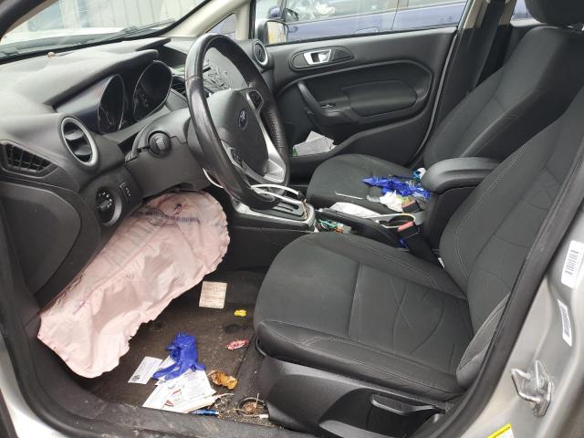 3FADP4BJ9FM199345 - 2015 FORD FIESTA SE ვერცხლისფერი ფოტო 7