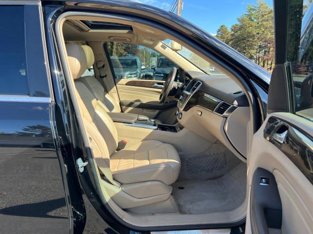 4JGDA5HB1FA442785 - 2015 MERCEDES-BENZ ML 350 4MATIC BLACK photo 5