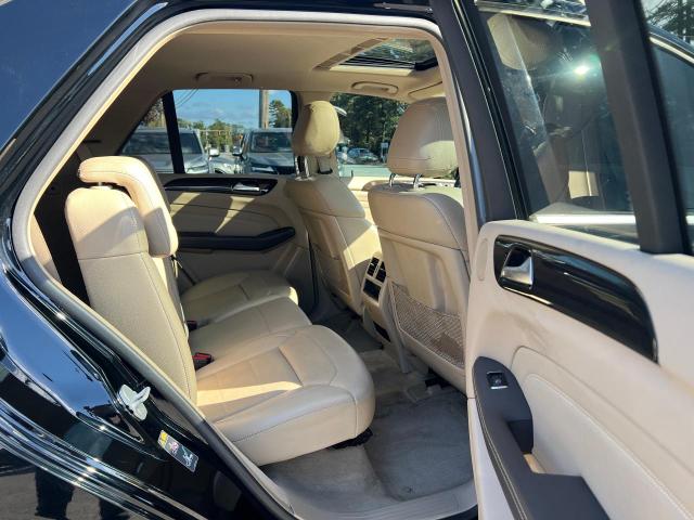 4JGDA5HB1FA442785 - 2015 MERCEDES-BENZ ML 350 4MATIC BLACK photo 6
