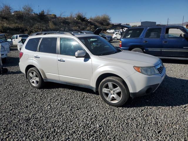 JF2SH6CC7AH725898 - 2010 SUBARU FORESTER 2.5X PREMIUM თეთრი ფოტო 4