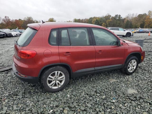 WVGAV3AX8EW060157 - 2014 VOLKSWAGEN TIGUAN S 红色 照片 3