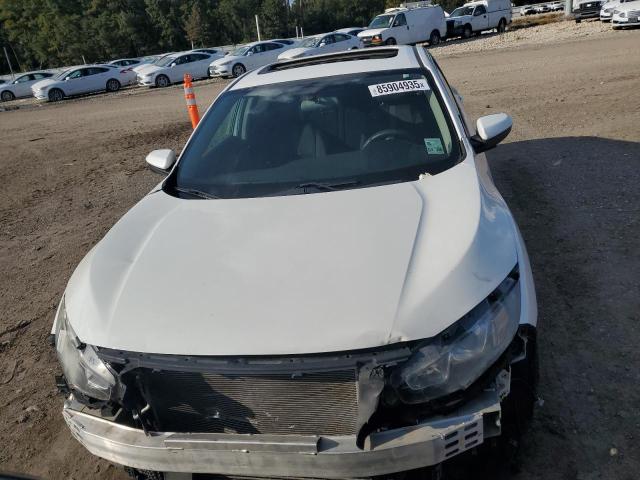 19XFC1F30HE008451 - 2017 HONDA CIVIC EX WHITE photo 5