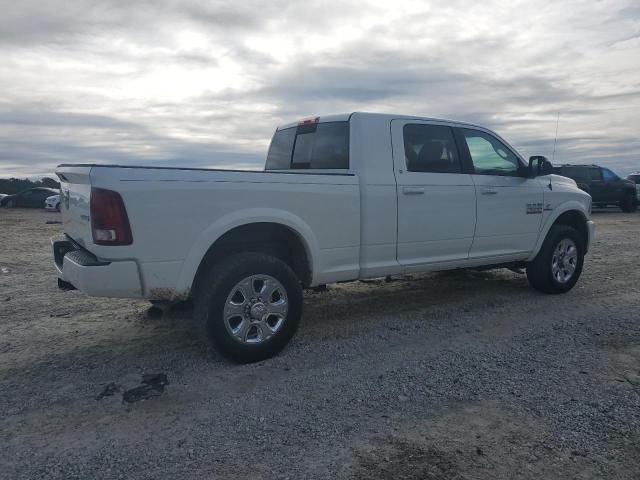3C6UR5NL0JG141212 - 2018 RAM 2500 LARAMIE Սպիտակ լուսանկար 3